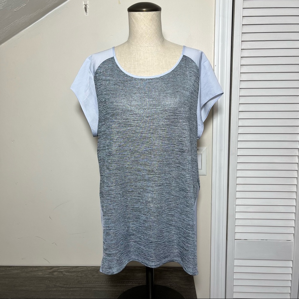 Apt. 9 Gray and Blue High-Low Tee, Size L - Picture 3 of 10